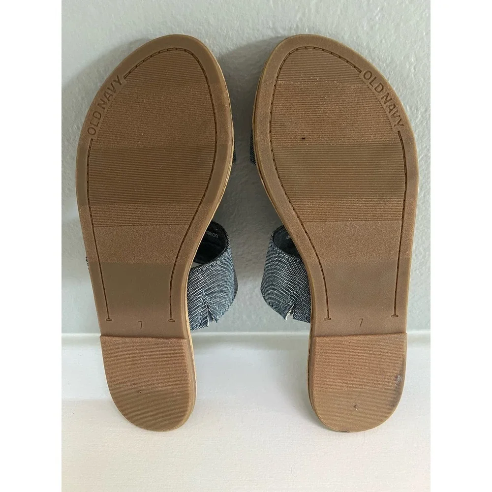 Sandals - Open Toe - Picture 4 of 5